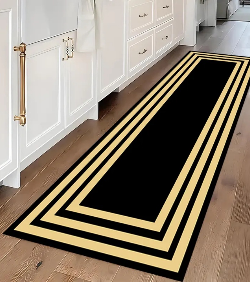 Commercial Kitchen Floor - سجادة فاخرة سوداء وذهبية بنمط المفتاح